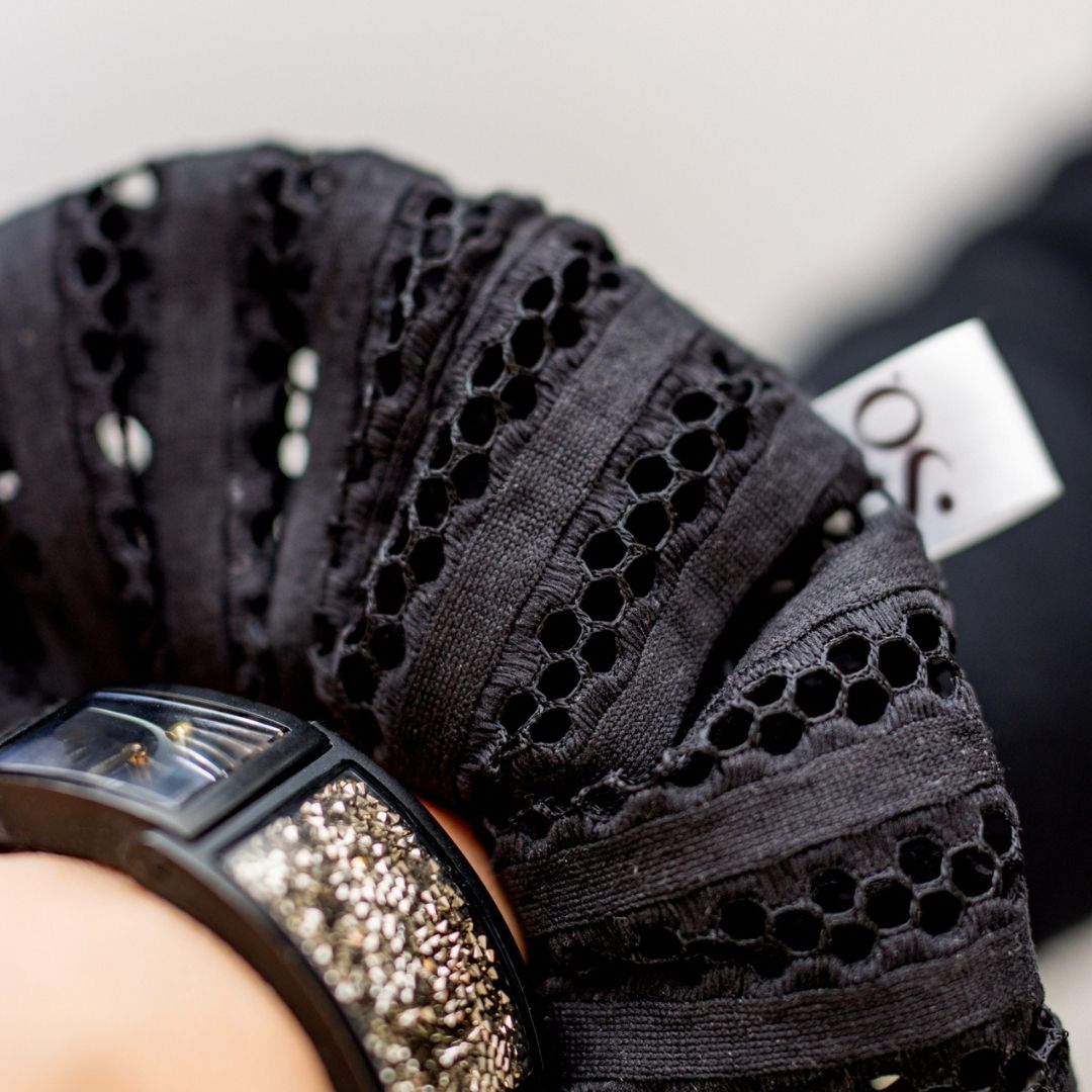 BLACKOUT SCRUNCHIES SO. X STASA